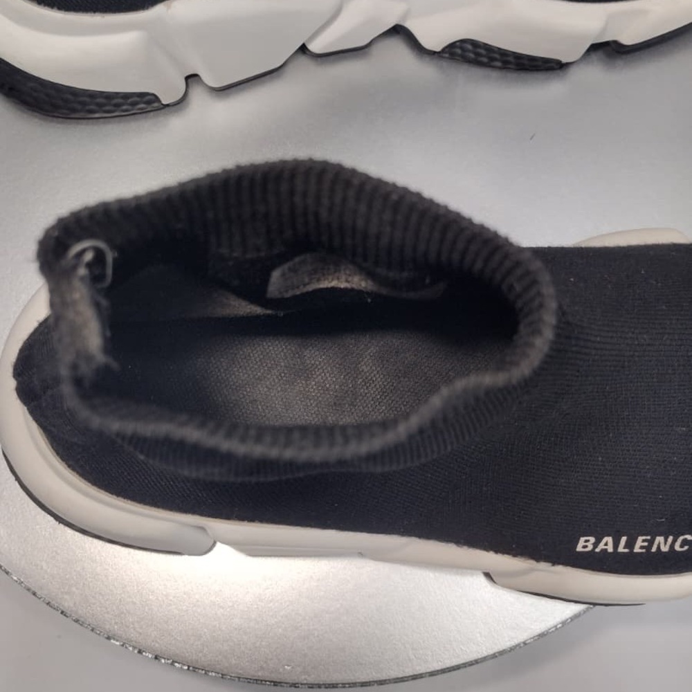 Balenciaga Black Sock Sneakers size 8 pre
Owned Exellent condition - Picture 8 of 14